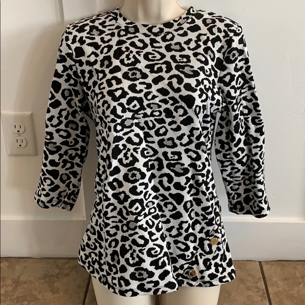 *NEW* Andrew Marc Shirt